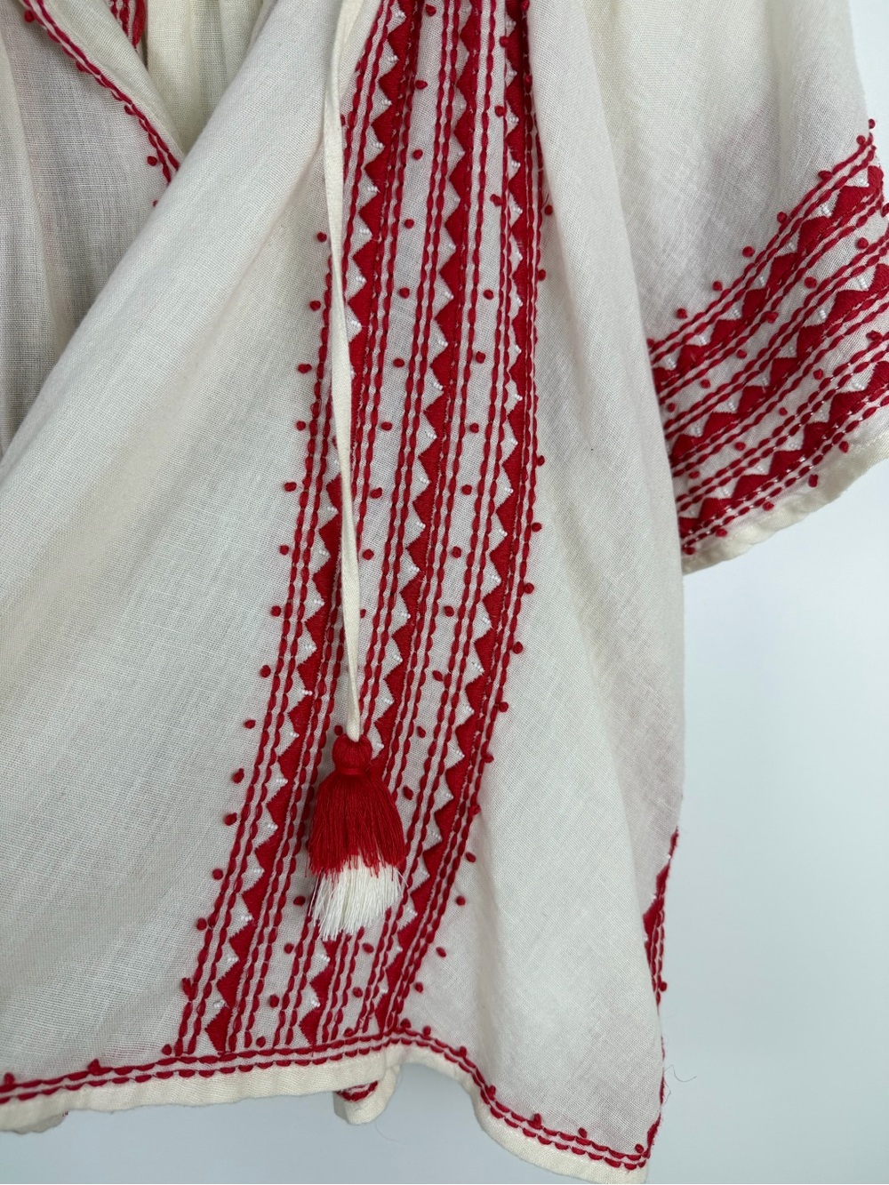 Sea New York Embroidered Peasant Blouse – Ivory/Red | Size Medium - Picture 8 of 13